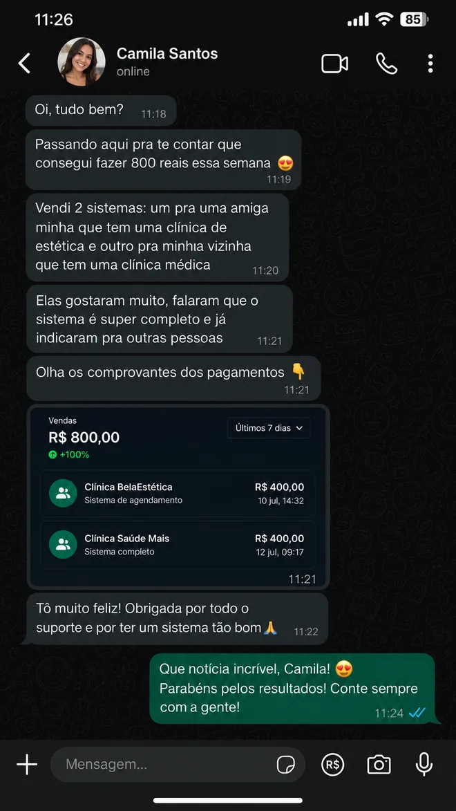 Conversación de WhatsApp: un cliente cuenta 800 en una semana vendiendo dos sistemas a clínicas